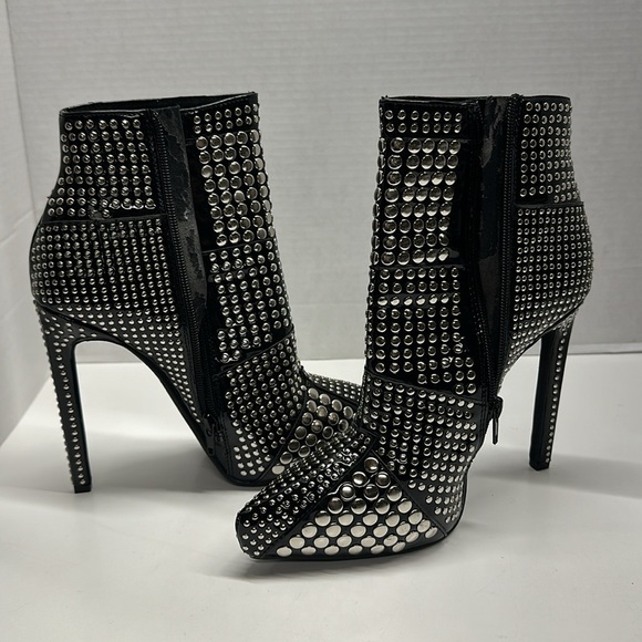 Jeffrey Cambpell High Heeled Ankle Boots Studded Patent Leather Black Size 7.5 - Picture 9 of 10